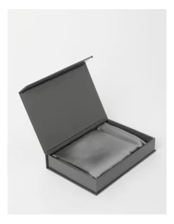 Heritage Luxe Silk Pillowcase In Charc