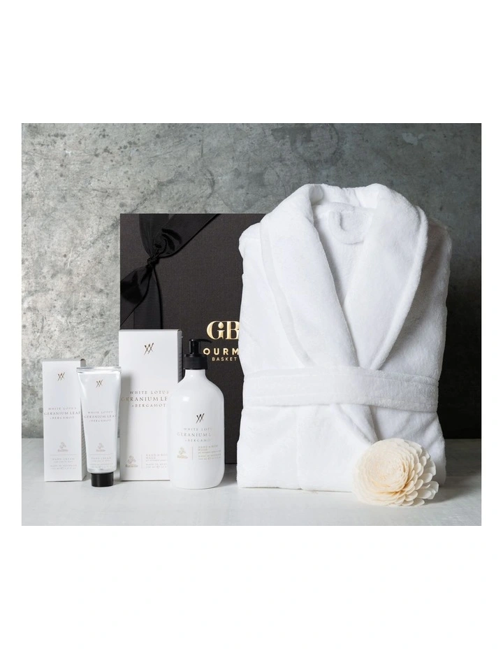 Luxury Pamper Gift Hamper 3 Luxury Pamper Gift Hamper