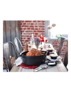 Staub 31cm/5.5L Oval Cocotte Black -Household Items Shop 734906260 3 720x928