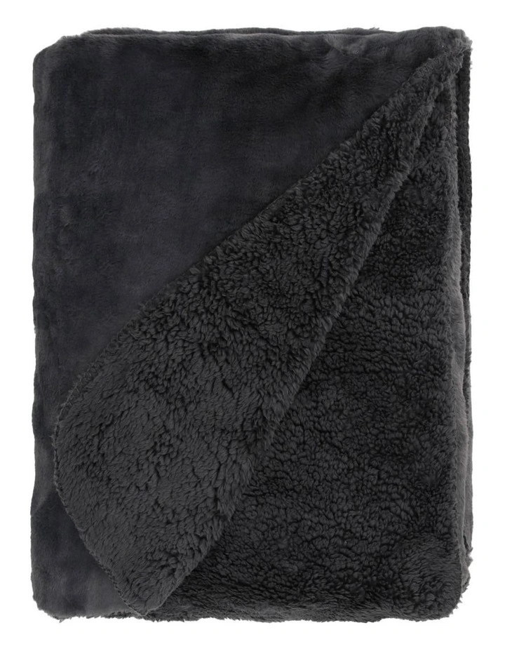 Heritage Reversible Sherpa Blanket Charcoal 5 Heritage Reversible Sherpa Blanket Charcoal - Image 3