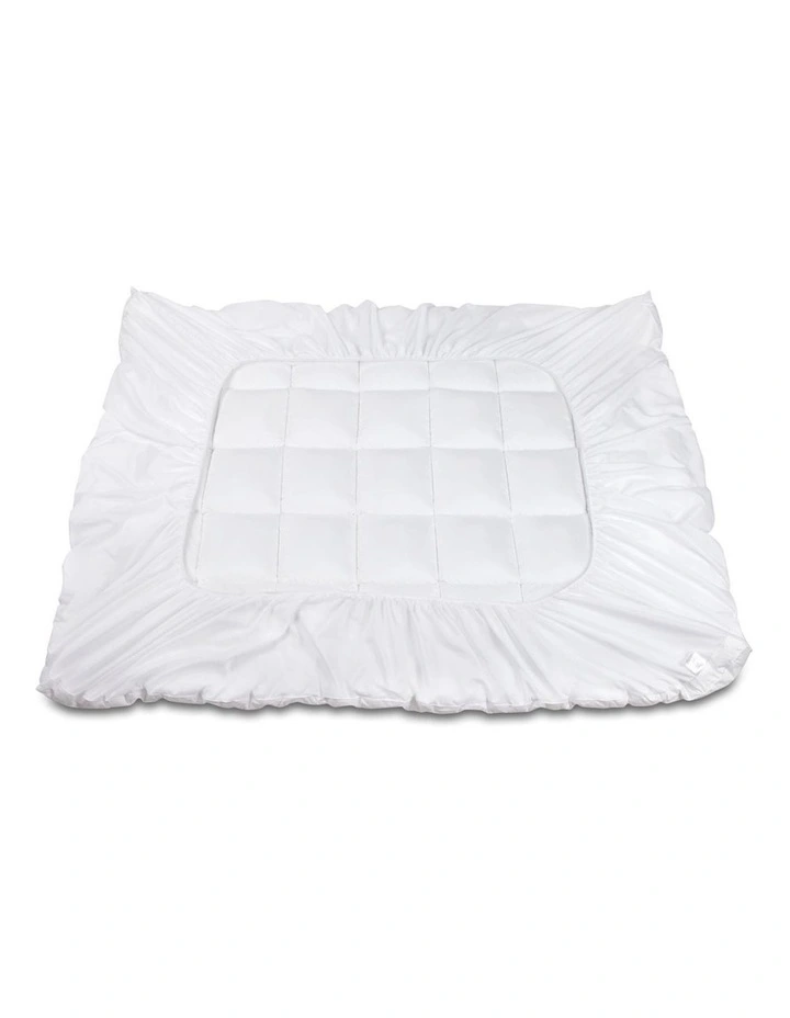 Queen Size Bamboo Matress Topper 5 Queen Size Bamboo Matress Topper - Image 3