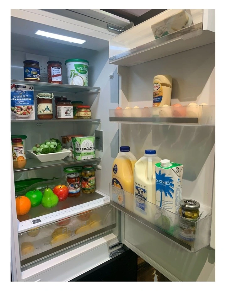 Kleenmaid Integrated Top Mount 266L Refrigerator Freezer CRZ25511 4 Kleenmaid Integrated Top Mount 266L Refrigerator Freezer CRZ25511 - Image 2