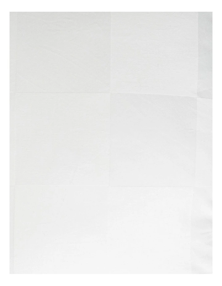 Heritage Deluxe 50/50 White Duck Down & Feather European Pillow 6 Heritage Deluxe 50/50 White Duck Down & Feather European Pillow - Image 4