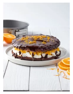 KitchenAid Spring Form Pan 24cm -Household Items Shop 779936860 3 720x928