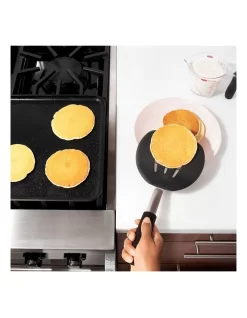 OXO Good Grips Silicone Pancake Turner In Black -Household Items Shop 784112870 3 1 720x928