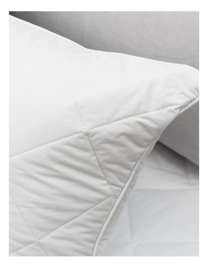 Homestead Junior Australian Washable Wool Pillow White 4 Homestead Junior Australian Washable Wool Pillow White - Image 2