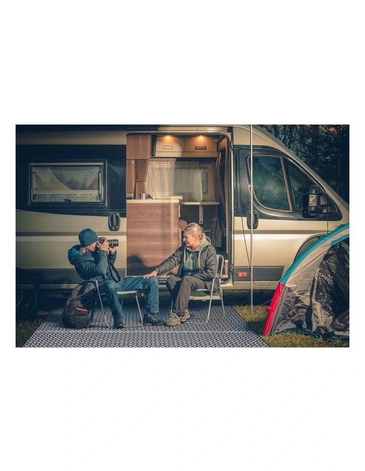 180x270cm Kimberley Black And White Recycled Plastic Outdoor Rug And Mat 8 180x270cm Kimberley Black And White Recycled Plastic Outdoor Rug And Mat - Image 6