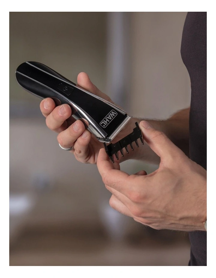 Wahl Lithium Pro Hair Clipper Black 1911-0475 5 Wahl Lithium Pro Hair Clipper Black 1911-0475 - Image 3