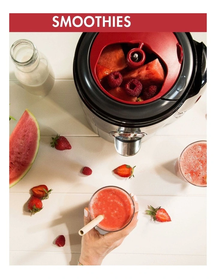 Magimix Juice Expert 3 Juicer In Black/Chrome 6 Magimix Juice Expert 3 Juicer In Black/Chrome - Image 4