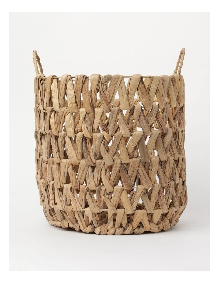 Kahlin Water Hyacinth Baskets Set Of 3 In Natural 4 Kahlin Water Hyacinth Baskets Set Of 3 In Natural - Image 2
