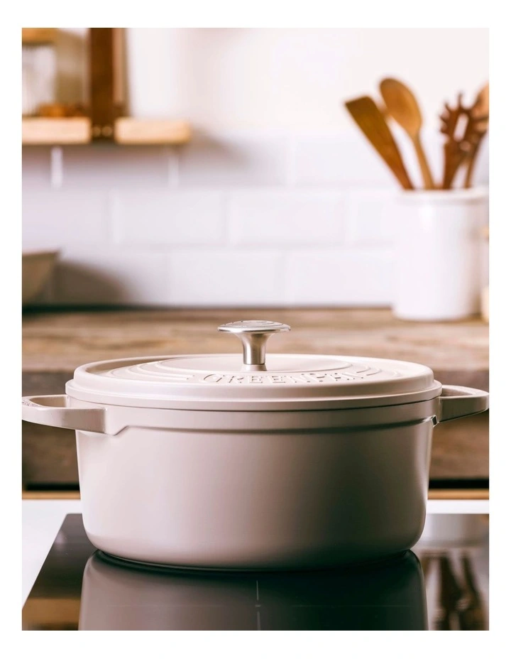 Greenpan Featherweights 28cm/6.6L Casserole With Lid Taupe 6 Greenpan Featherweights 28cm/6.6L Casserole With Lid Taupe - Image 4