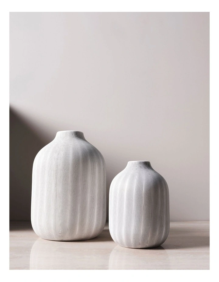 Linen House Haley Vase 24cm In Chalk 4 Linen House Haley Vase 24cm In Chalk - Image 2