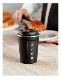 Smeg Travel Mug 350ml Black KCUP350 9 Smeg Travel Mug 350ml Black KCUP350 -Household Items Shop 881895970 3 720x928