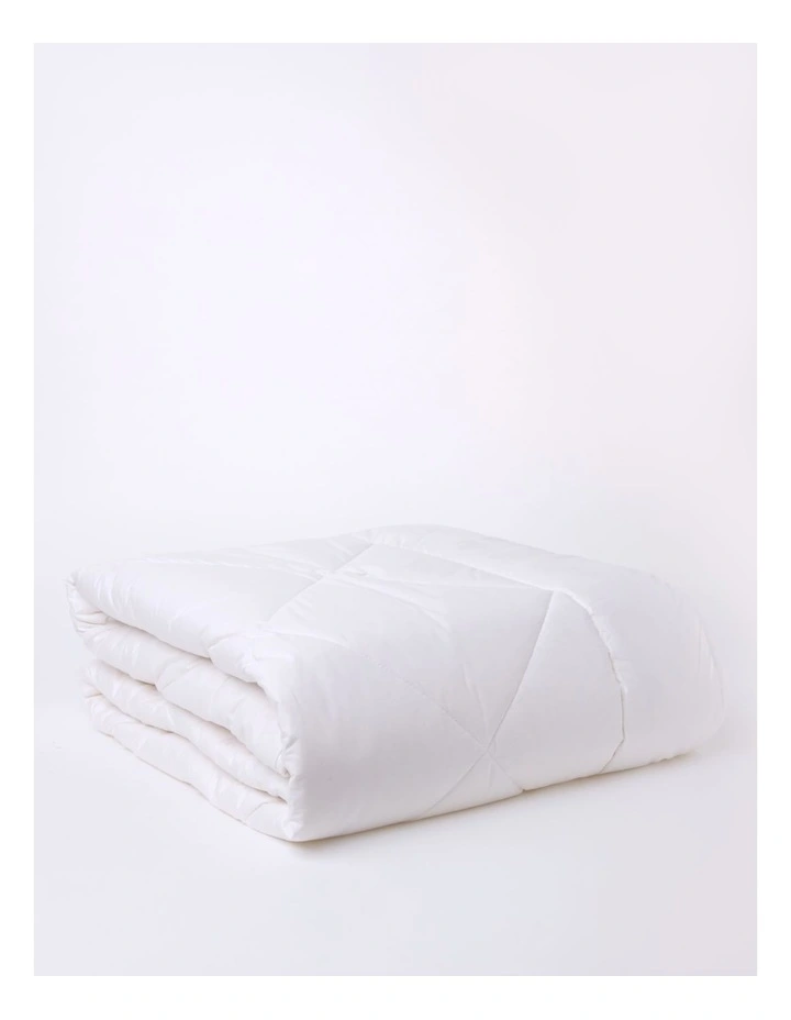 Australian Wool Rich Cotton Quilt In White 3 Australian Wool Rich Cotton Quilt In White