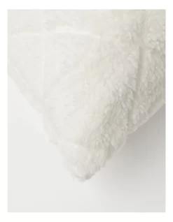 Sherpa Fleece Pillow Protector White 7 Sherpa Fleece Pillow Protector White -Household Items Shop 885930040 3 720x928