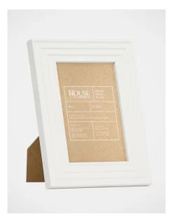 Ribbed Frame In White 4x6 -Household Items Shop 920619820 3 1 720x928