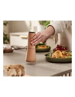 Joseph Joseph Milltop Wood No-Spill Pepper Mill Beech -Household Items Shop 932986810 5 720x928