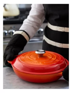 Le Creuset Signature Shallow Casserole 30cm/3.2Lt In Volcanic -Household Items Shop 934246450 6 720x928