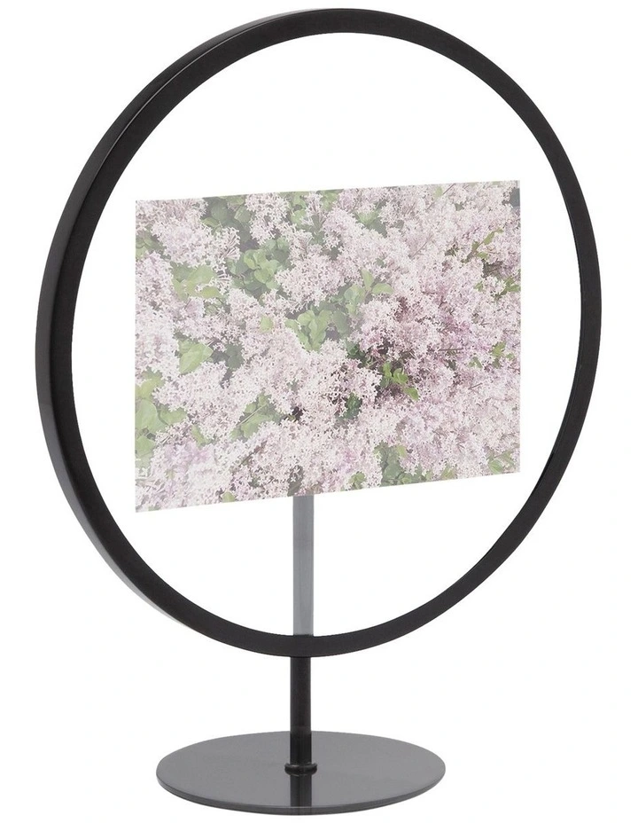Umbra Infinity Frame 10x15cm/27x22x3cm In Black 3 Umbra Infinity Frame 10x15cm/27x22x3cm In Black