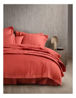 Abbotson Bedcover In Washed Red