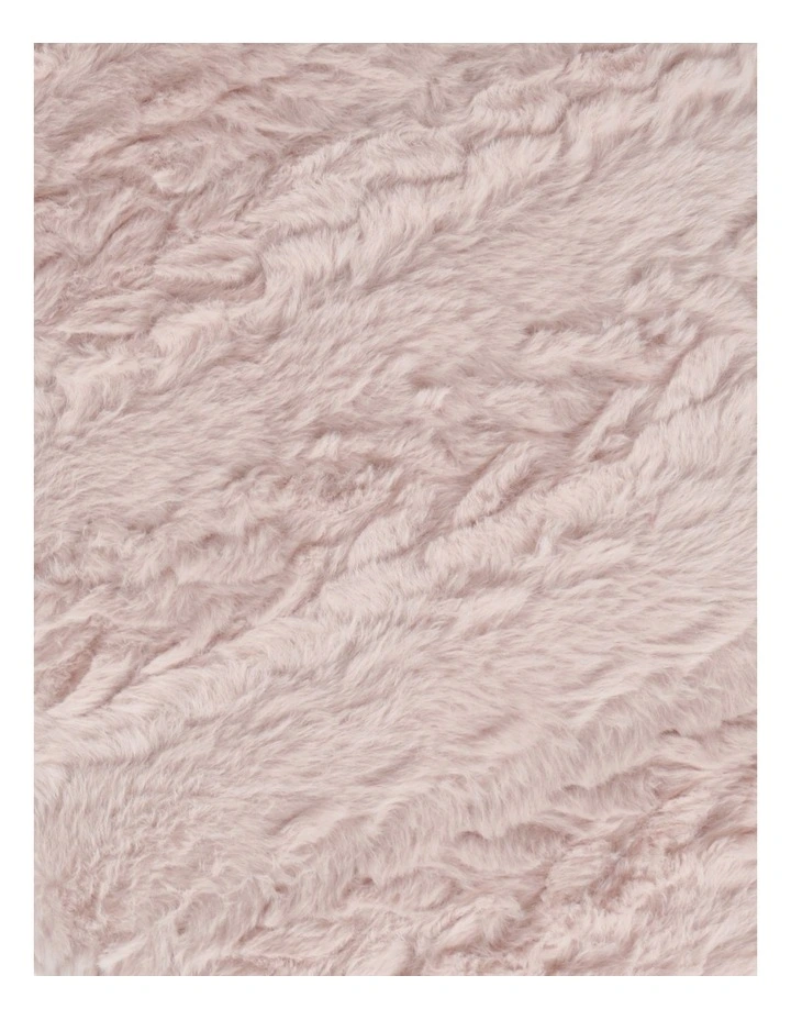 Heritage Faux Fur Heated Throw In Pink 4 Heritage Faux Fur Heated Throw In Pink - Image 2
