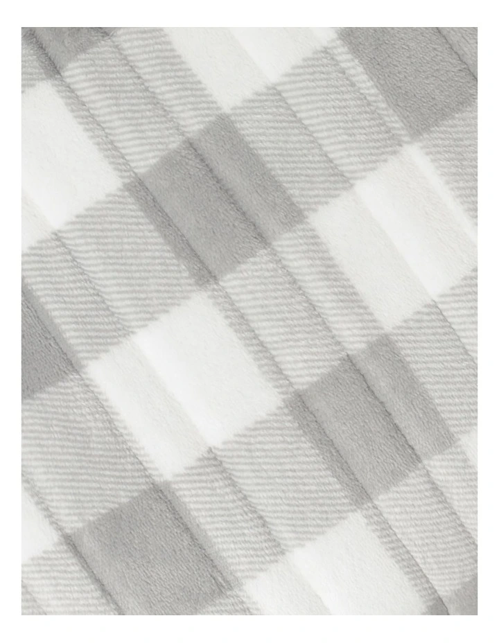 Heritage Check Heated Throw In Charcoal 4 Heritage Check Heated Throw In Charcoal - Image 2