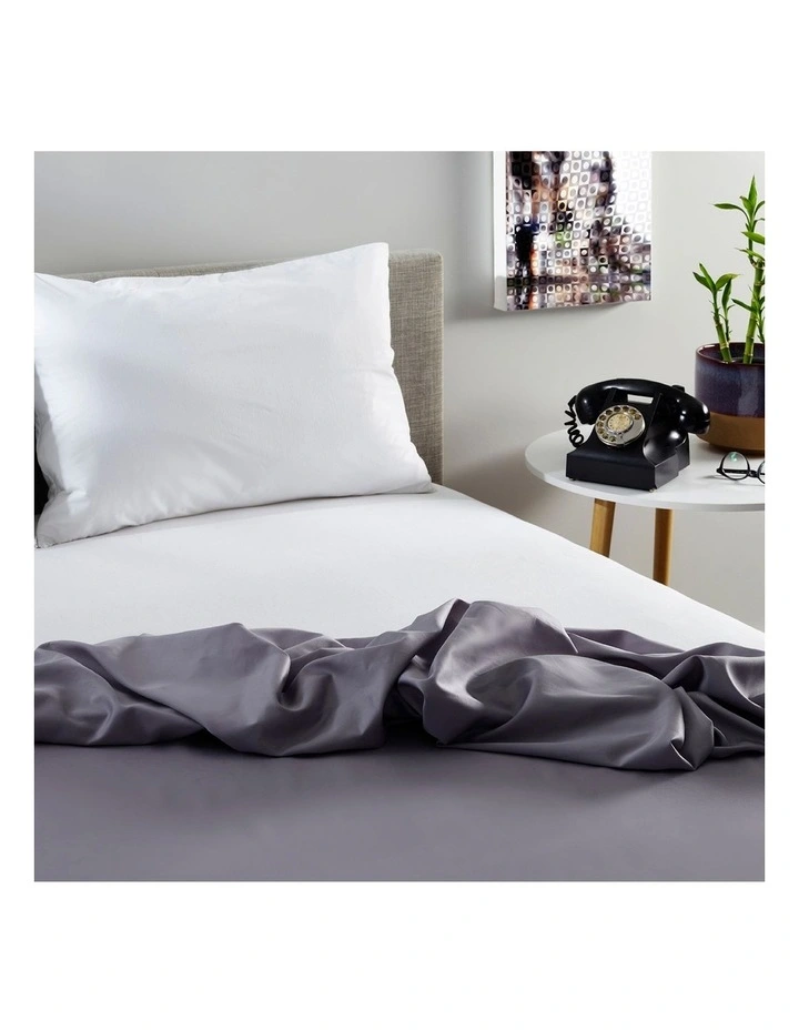 Bamboo Jersey Waterproof Fitted Mattress Protector In White 4 Bamboo Jersey Waterproof Fitted Mattress Protector In White - Image 2