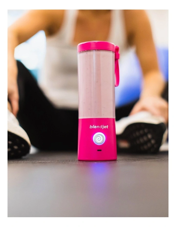 BlendJet 2 Portable Blender In Hot Pink 250262 7 BlendJet 2 Portable Blender In Hot Pink 250262 - Image 5