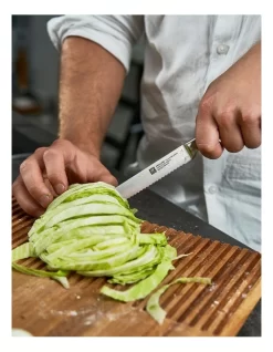 Zwilling Four Star Serrated Utility Knife 13cm In Silver 9 Zwilling Four Star Serrated Utility Knife 13cm In Silver -Household Items Shop 963251560 4 720x928