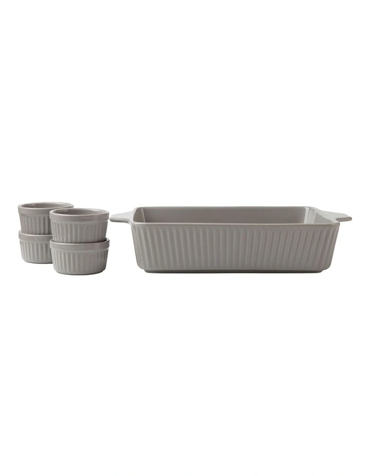 Maxwell & Williams Gift Boxed Radiance Bakeware Set 5 Piece In Grey 3 Maxwell & Williams Gift Boxed Radiance Bakeware Set 5 Piece In Grey