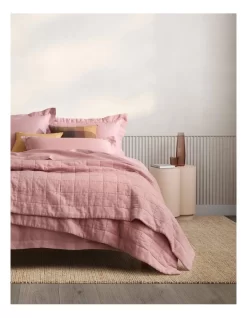 Abbotson Bedcover In Cherry Blossom